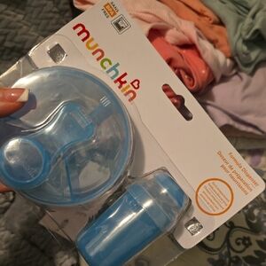 Munchkin Blue Formula Dispenser and Container Set